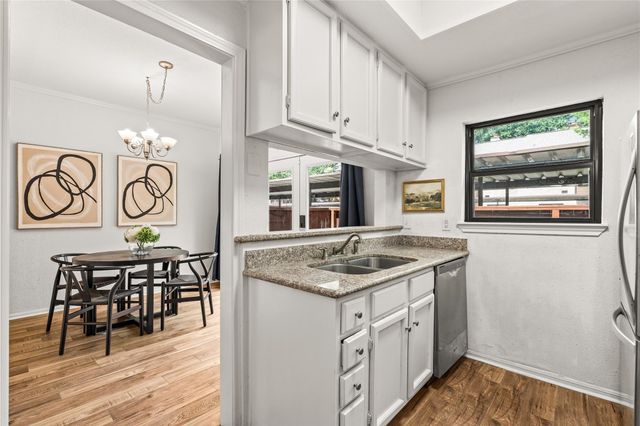 11711 Memorial Drive 593, Houston, TX 77024