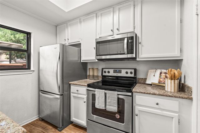 11711 Memorial Drive 593, Houston, TX 77024