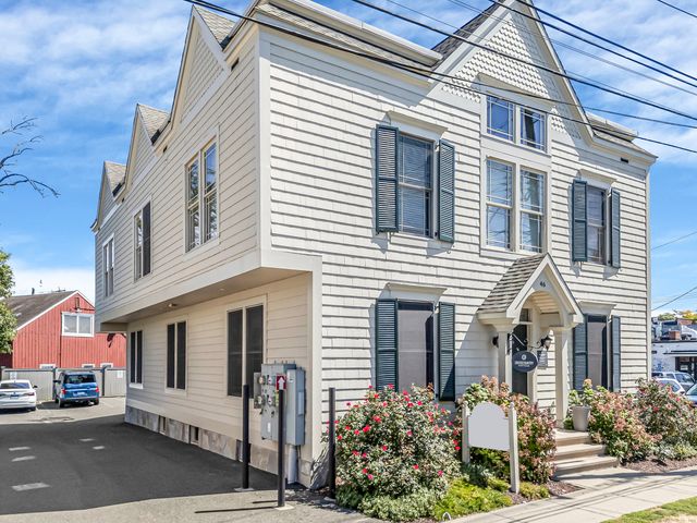 42 Miller Street, Fairfield, CT 06824