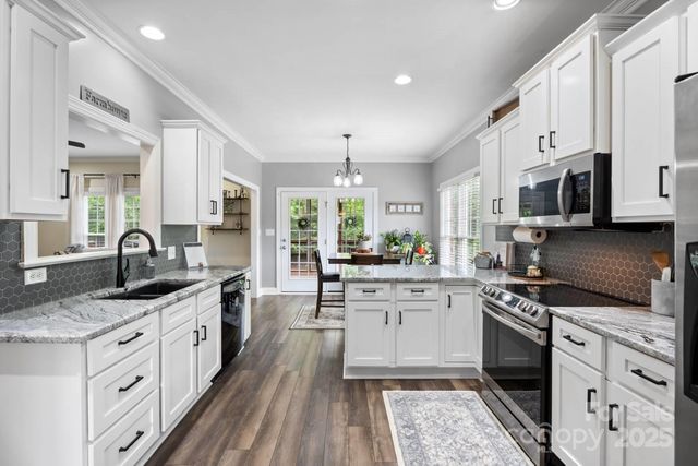 153 Canyon Road, Mocksville, NC 27028