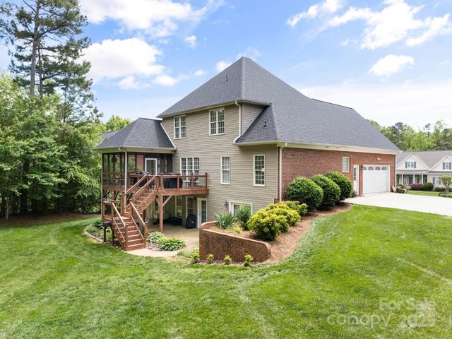 153 Canyon Road, Mocksville, NC 27028