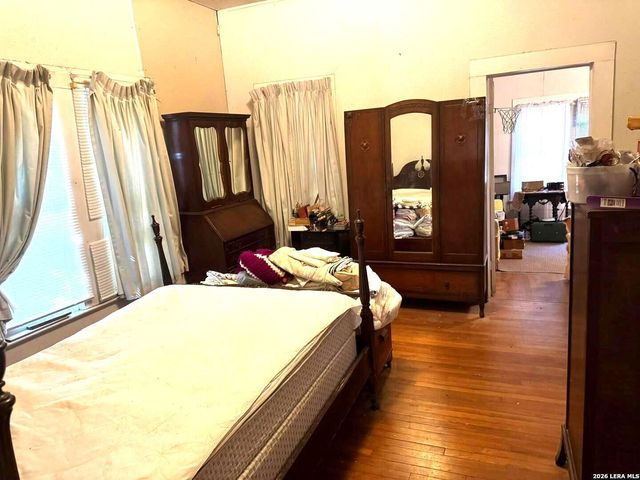 420 PIERCE AVE, San Antonio, TX 78208
