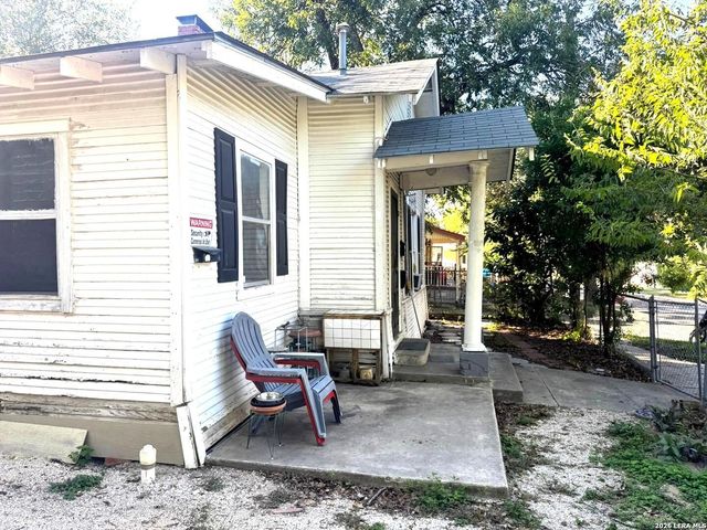 420 PIERCE AVE, San Antonio, TX 78208