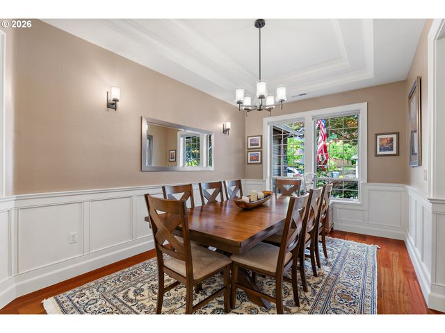 8308 Se BUFORD Ln, Portland, OR 97236