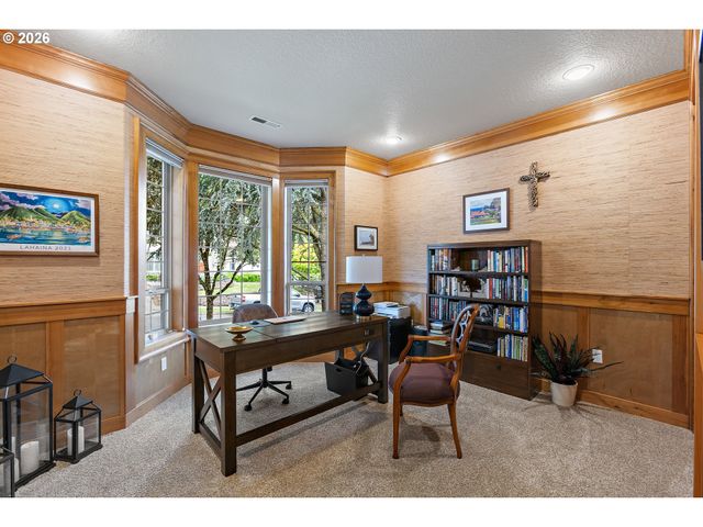 8308 Se BUFORD Ln, Portland, OR 97236