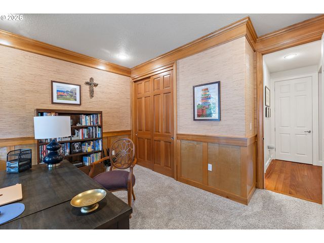 8308 Se BUFORD Ln, Portland, OR 97236