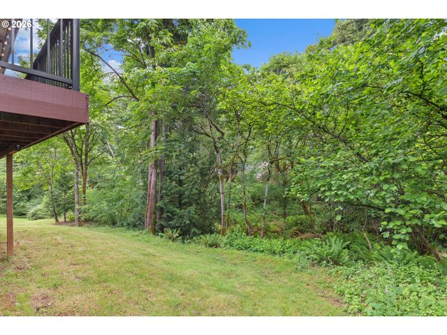 8308 Se BUFORD Ln, Portland, OR 97236