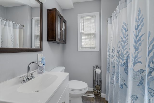 228 Woonasquatucket Avenue, North Providence, RI 02911