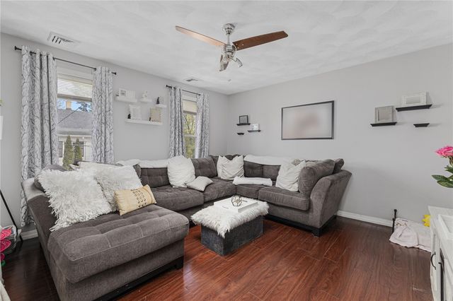 228 Woonasquatucket Avenue, North Providence, RI 02911