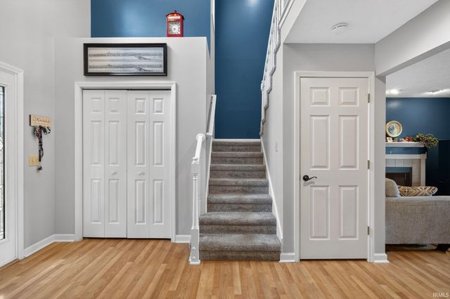 4977 N White River Drive, Bloomington, IN 47404
