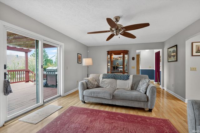 4977 N White River Drive, Bloomington, IN 47404