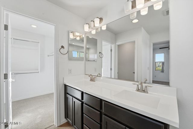 14183 W BUCKSKIN Trail, Surprise, AZ 85387