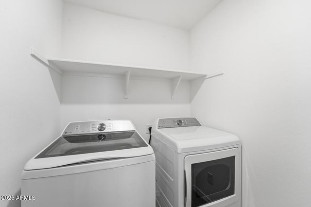 14183 W BUCKSKIN Trail, Surprise, AZ 85387