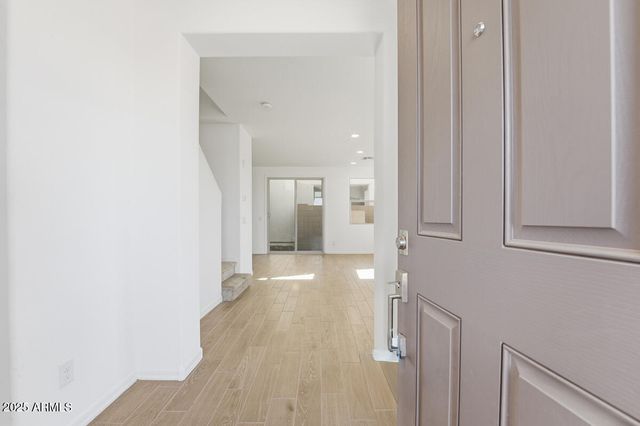 14183 W BUCKSKIN Trail, Surprise, AZ 85387