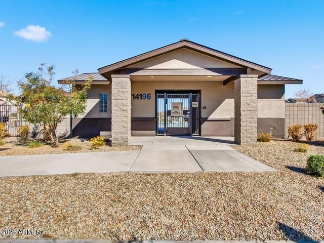 14183 W BUCKSKIN Trail, Surprise, AZ 85387