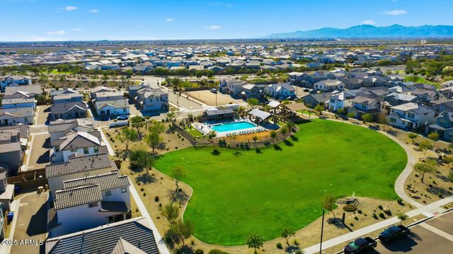 14183 W BUCKSKIN Trail, Surprise, AZ 85387