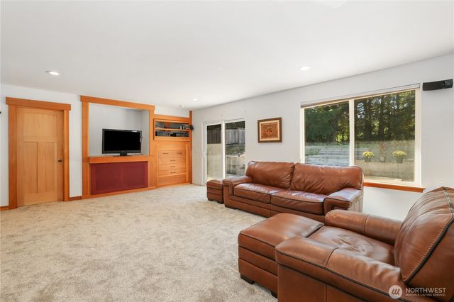 17106 116th Street E, Bonney Lake, WA 98391