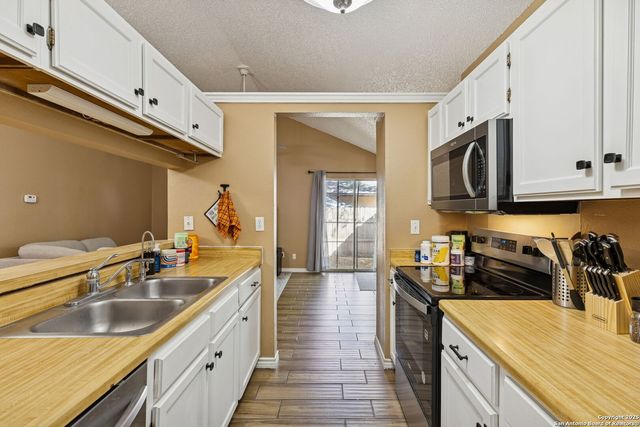 14423 Watermill, San Antonio, TX 78217