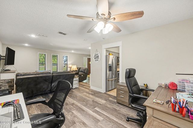 3375 Grantline Road, Mims, FL 32754