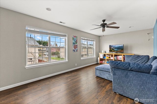 18124 115th Street Ct E, Bonney Lake, WA 98391