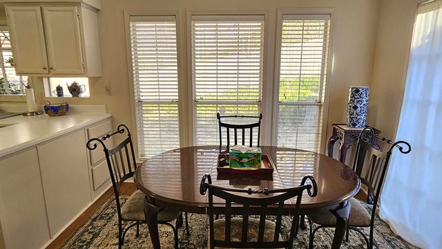 5544 PINE OAK LN, Bartlett, TN 38135