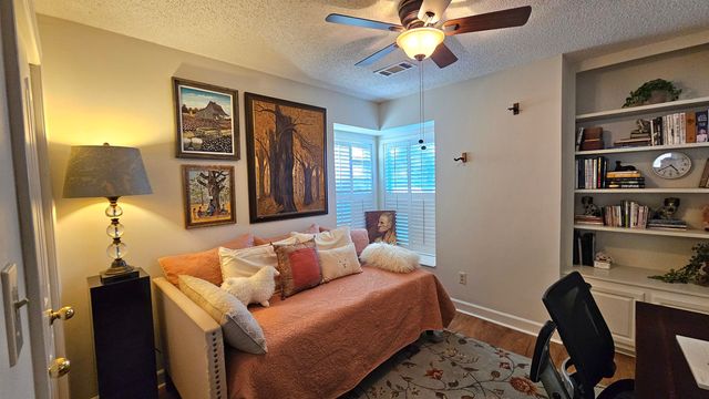 5544 PINE OAK LN, Bartlett, TN 38135