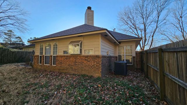 5544 PINE OAK LN, Bartlett, TN 38135