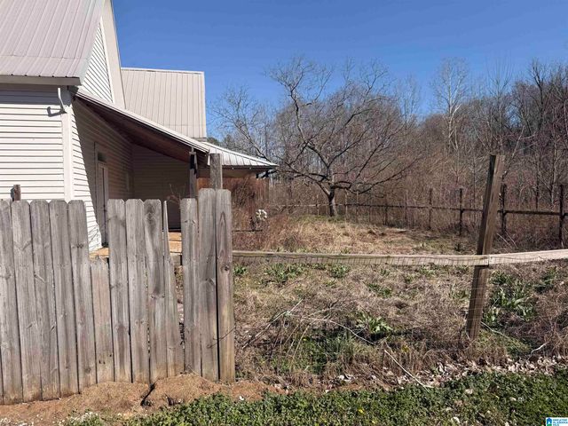 8069 SYLACAUGA FAYETTEVILLE HIGHWAY, Sylacauga, AL 35151