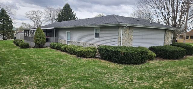 528 Linden Drive, Spiceland, IN 47385