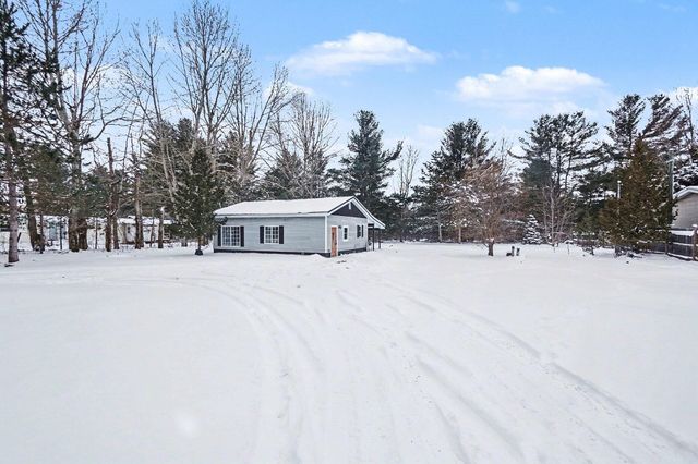 4997 S Croton Hardy Drive, Big Prairie Twp, MI 49337