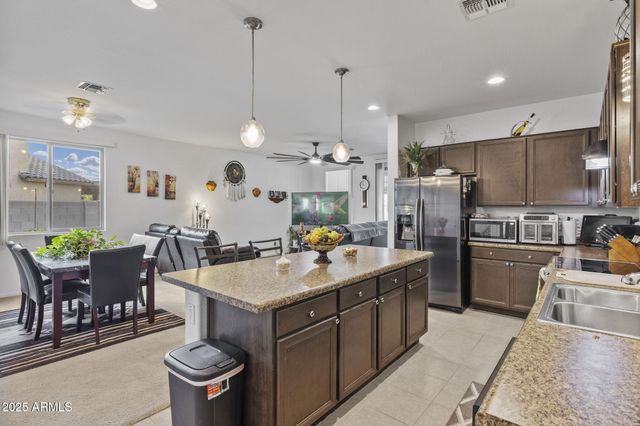 8906 N 102ND Lane, Peoria, AZ 85345