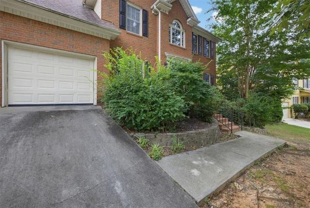 1069 Sunny Field Lane, Lawrenceville, GA 30043
