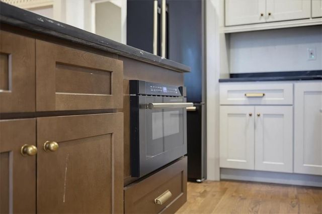 1069 Sunny Field Lane, Lawrenceville, GA 30043