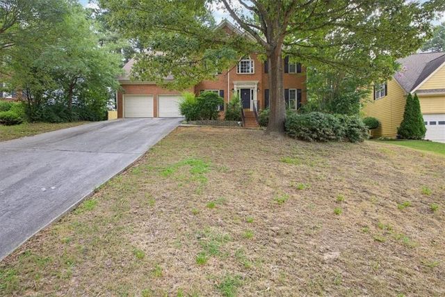 1069 Sunny Field Lane, Lawrenceville, GA 30043