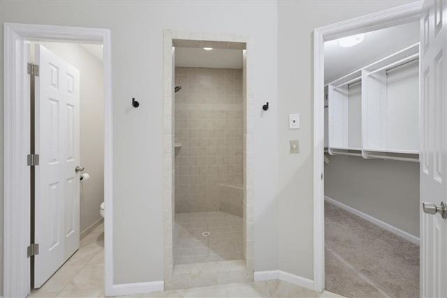 1069 Sunny Field Lane, Lawrenceville, GA 30043