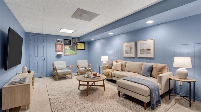 1069 Sunny Field Lane, Lawrenceville, GA 30043