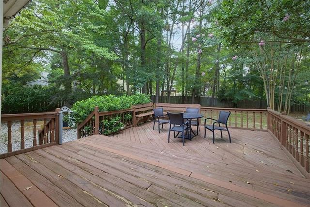 1069 Sunny Field Lane, Lawrenceville, GA 30043
