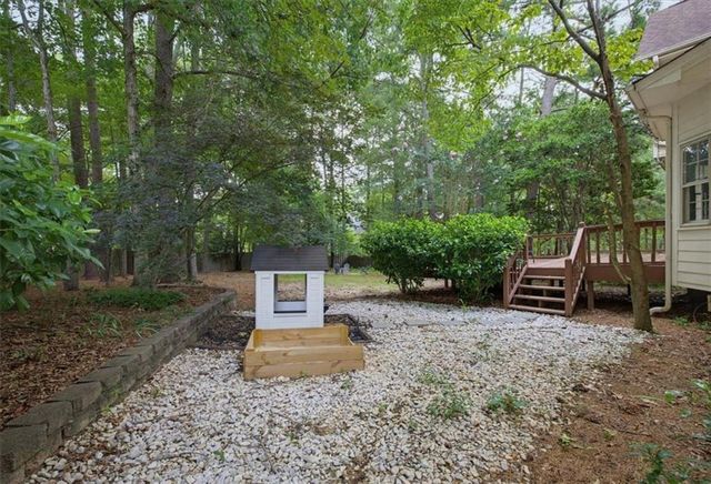 1069 Sunny Field Lane, Lawrenceville, GA 30043