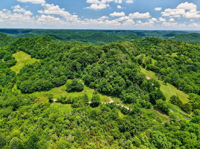 99 Judkins Ln, Hickman, TN 38567