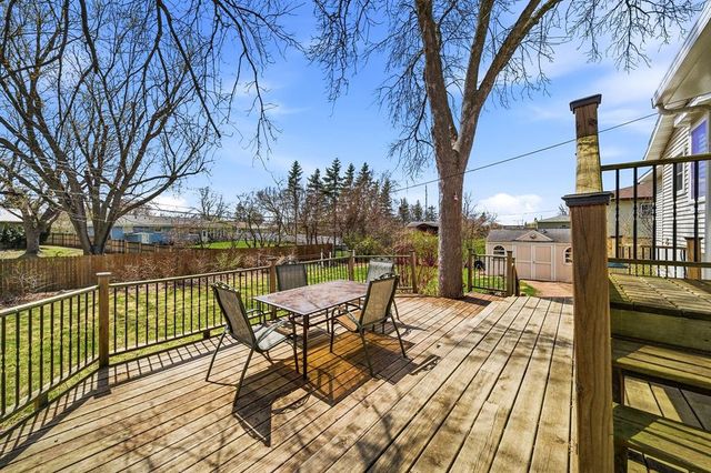 2535 Hayden Avenue, Altoona, WI 54720