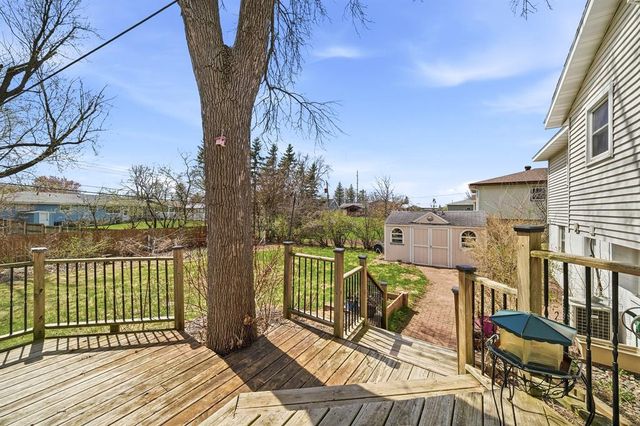 2535 Hayden Avenue, Altoona, WI 54720