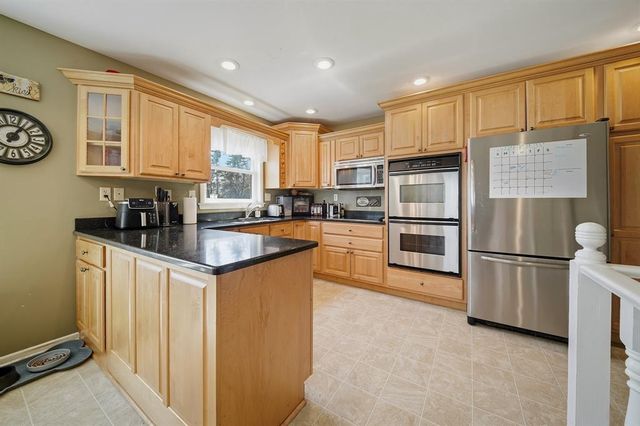 2535 Hayden Avenue, Altoona, WI 54720