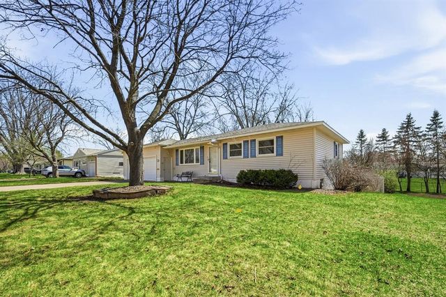 2535 Hayden Avenue, Altoona, WI 54720