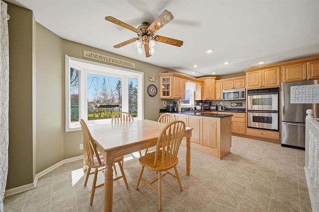 2535 Hayden Avenue, Altoona, WI 54720