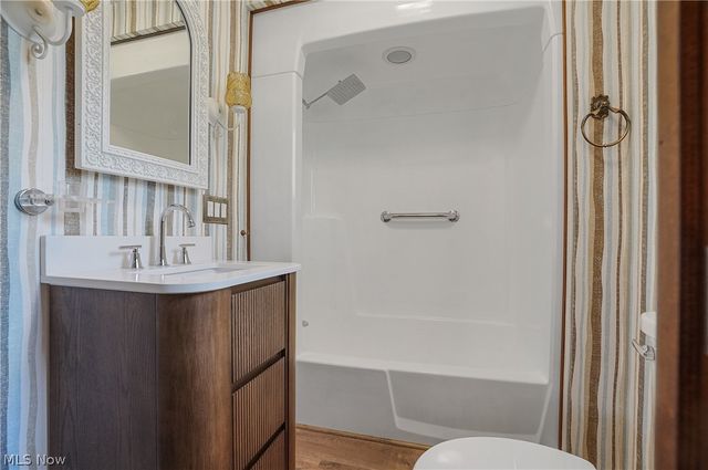4160 Columbia Road, North Olmsted, OH 44070