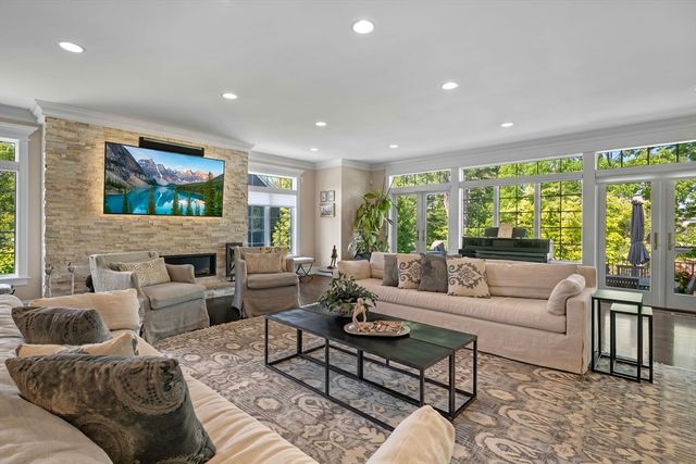 9 Trevino Circle, Andover, MA 01810