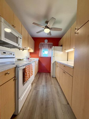 215 South Boulevard C, Boynton Beach, FL 33435