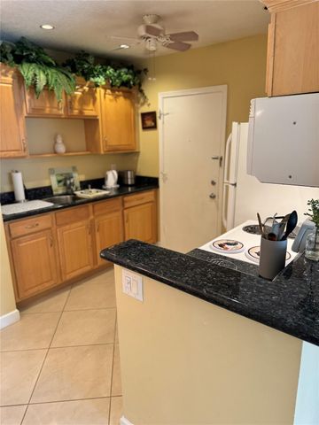 2171 NE 66th Street 801, Fort Lauderdale, FL 33308