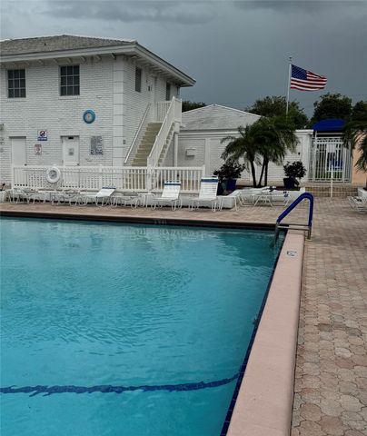 2171 NE 66th Street 801, Fort Lauderdale, FL 33308