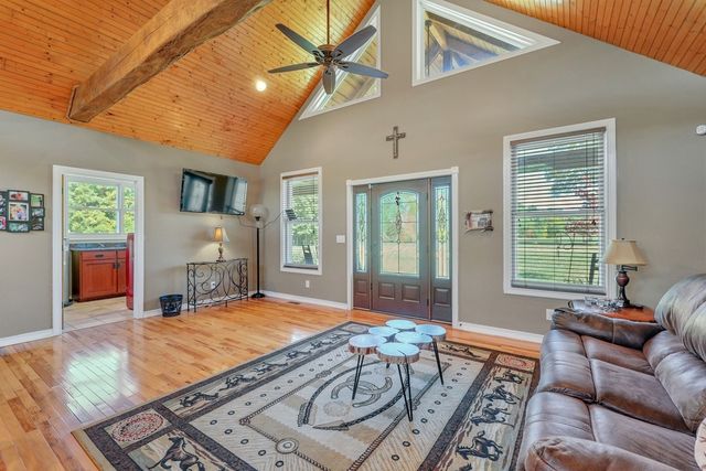 796 Daisy Cir, Cumberland Furnace, TN 37051